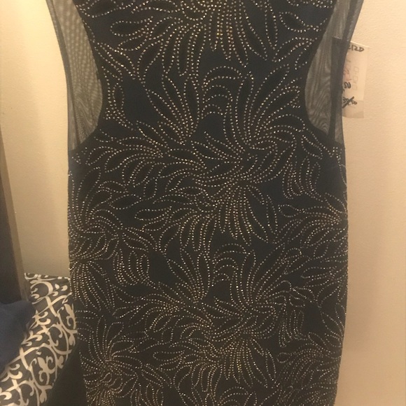 Dress - Picture 3 of 7